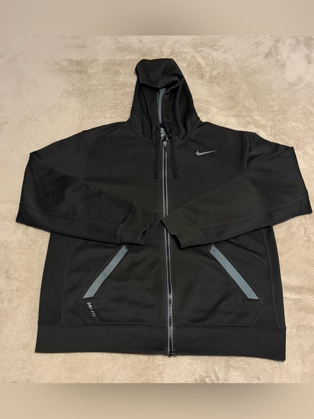 Nike Dri‑Fit Black Full-Zip Hooded Performance Jacket – Men’s M